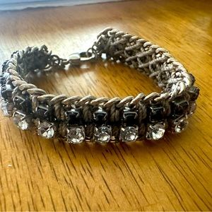 💜 Woven jeweled Bracelet